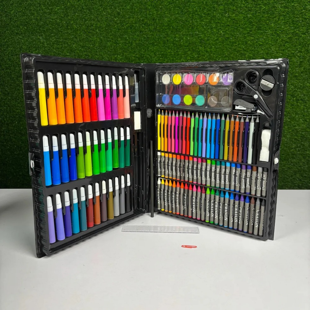 150 Pieces Art Set